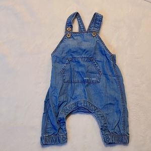baby clothes